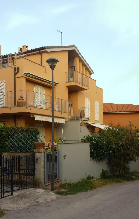 Appartamento A Sirolo A Pochi Minuti Dal Mare Exterior foto